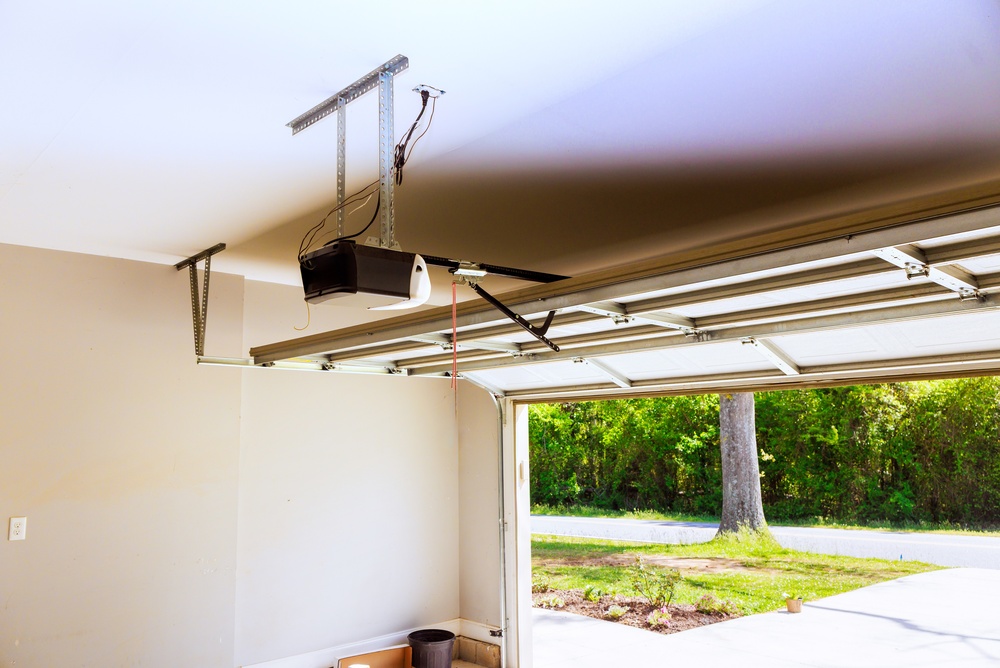 residential folding garage door in gulfport - ace garage door
